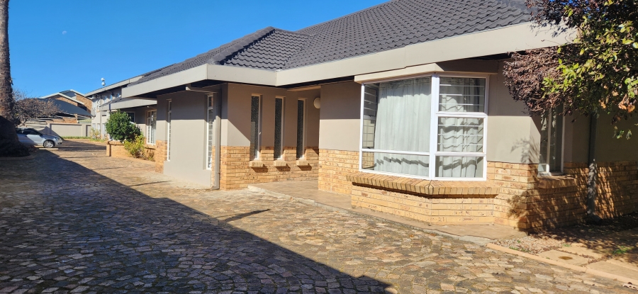 10 Bedroom Property for Sale in Die Bult North West